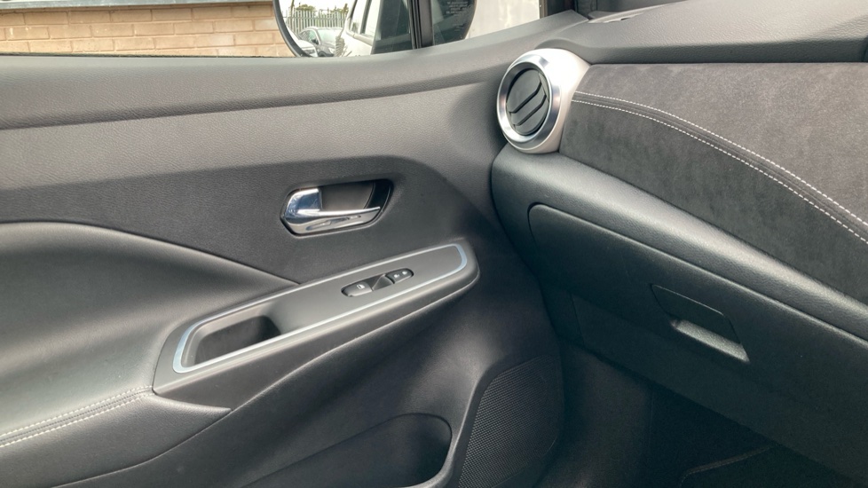 Nissan Micra 1.0 IG-T 92 N-Sport 5dr Petrol Hatchback - Image 54