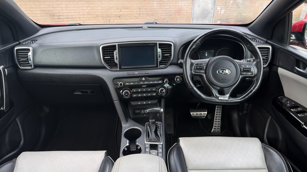 Kia Sportage 2.0 CRDi GT-Line S 5dr Auto [AWD] Diesel Estate - Image 10