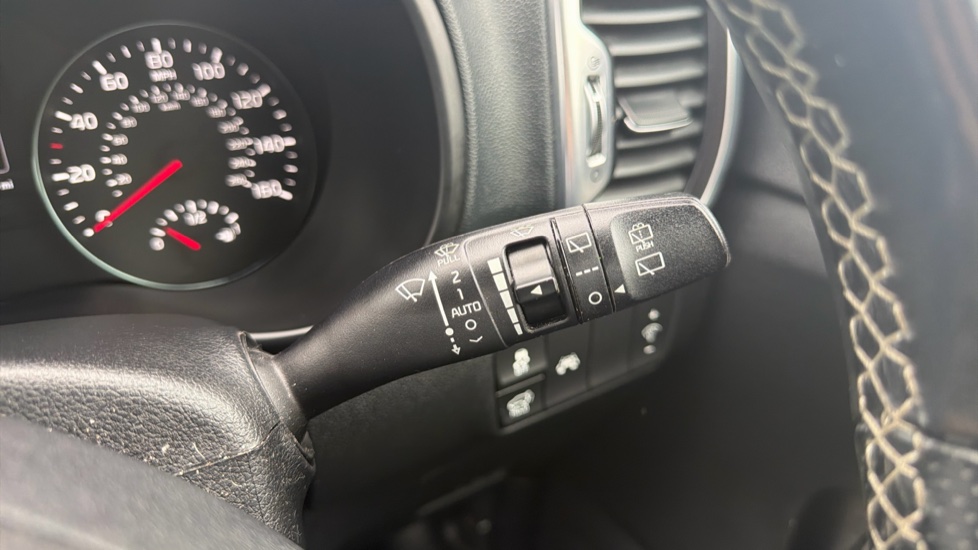 Kia Sportage 2.0 CRDi GT-Line S 5dr Auto [AWD] Diesel Estate - Image 27