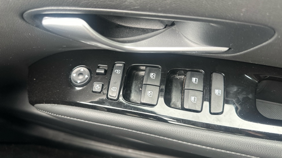 Hyundai TUCSON 1.6 TGDi SE Connect 5dr 2WD Petrol Estate - Image 21