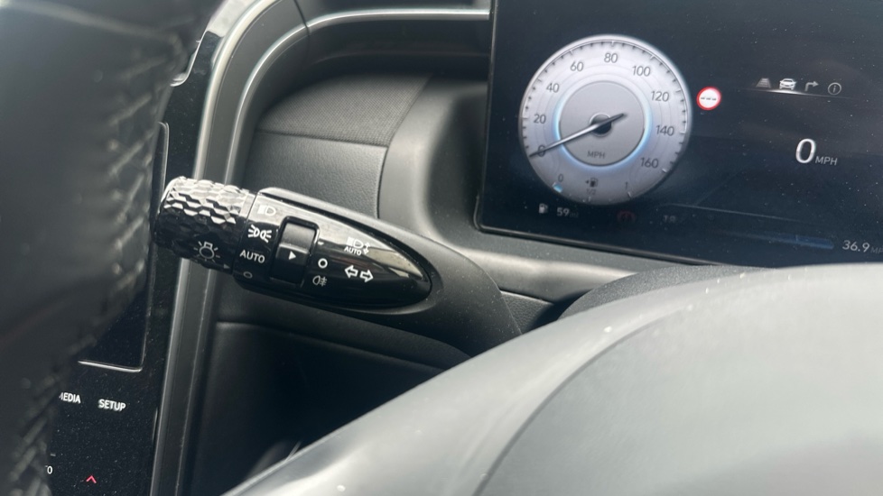 Hyundai TUCSON 1.6 TGDi SE Connect 5dr 2WD Petrol Estate - Image 26