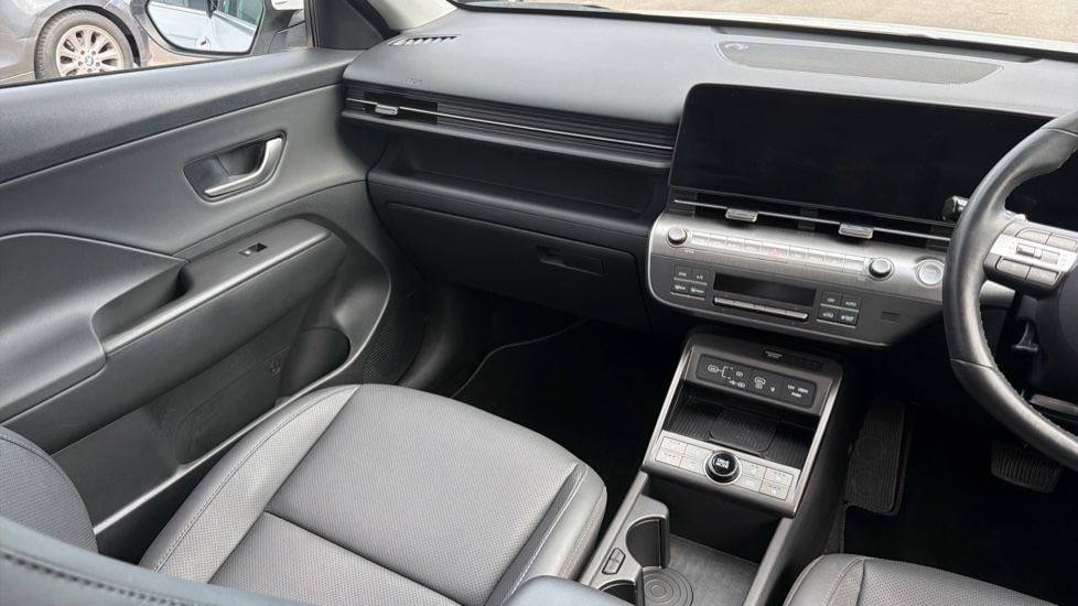 Hyundai KONA 1.6 Hybrid 129 Ultimate 5dr DCT Hybrid Hatchback - Image 14
