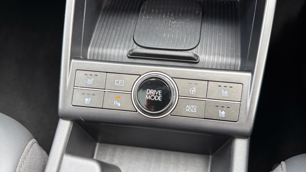 Hyundai KONA 1.6 Hybrid 129 Ultimate 5dr DCT Hybrid Hatchback - Image 37