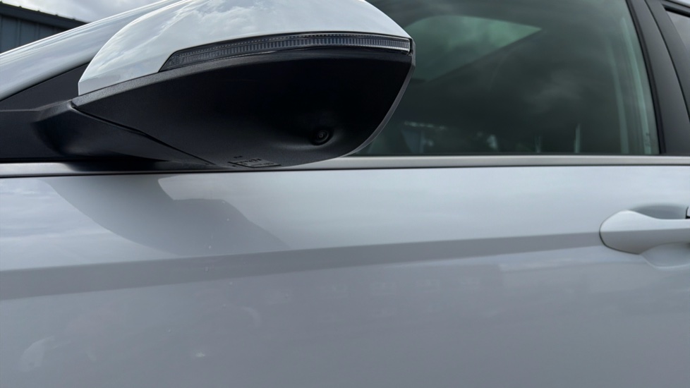 Hyundai KONA 1.6 Hybrid 129 Ultimate 5dr DCT Hybrid Hatchback - Image 50