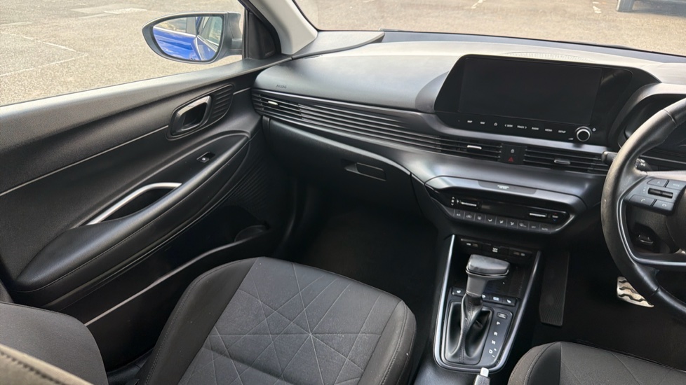 Hyundai BAYON 1.0 TGDi 48V MHEV Premium 5dr DCT Petrol Hatchback - Image 14