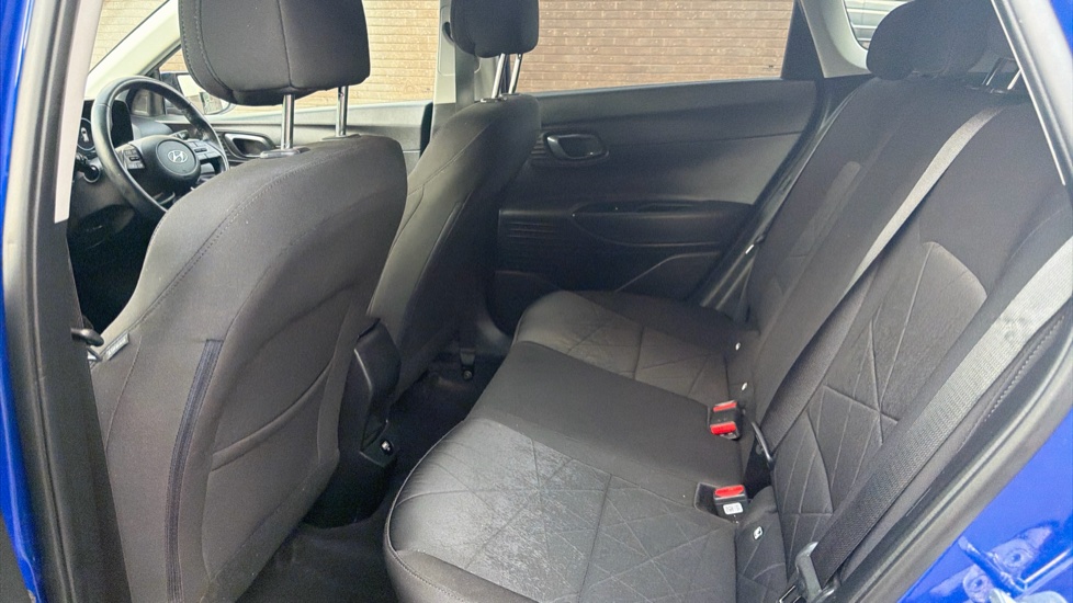 Hyundai BAYON 1.0 TGDi 48V MHEV Premium 5dr DCT Petrol Hatchback - Image 16
