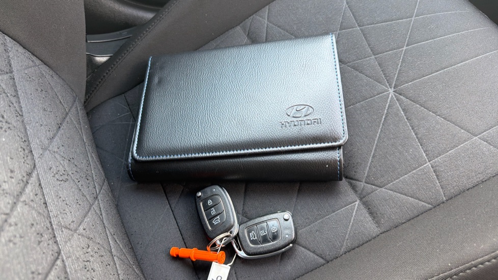 Hyundai BAYON 1.0 TGDi 48V MHEV Premium 5dr DCT Petrol Hatchback - Image 19