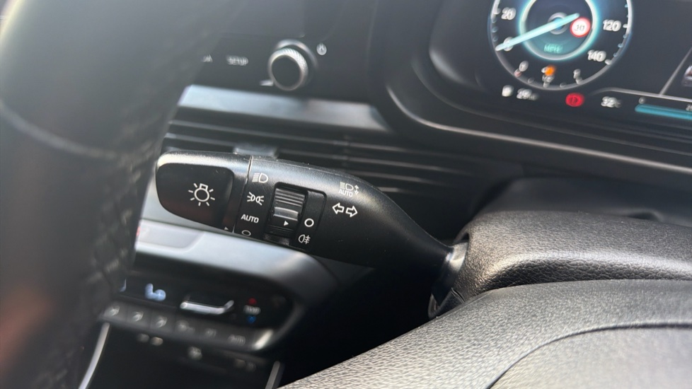 Hyundai BAYON 1.0 TGDi 48V MHEV Premium 5dr DCT Petrol Hatchback - Image 24
