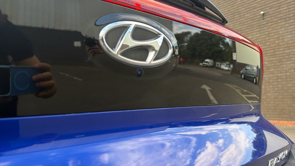 Hyundai BAYON 1.0 TGDi 48V MHEV Premium 5dr DCT Petrol Hatchback - Image 40