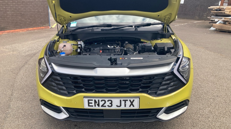 Kia Sportage 1.6T GDi ISG 2 5dr Petrol Estate - Image 8