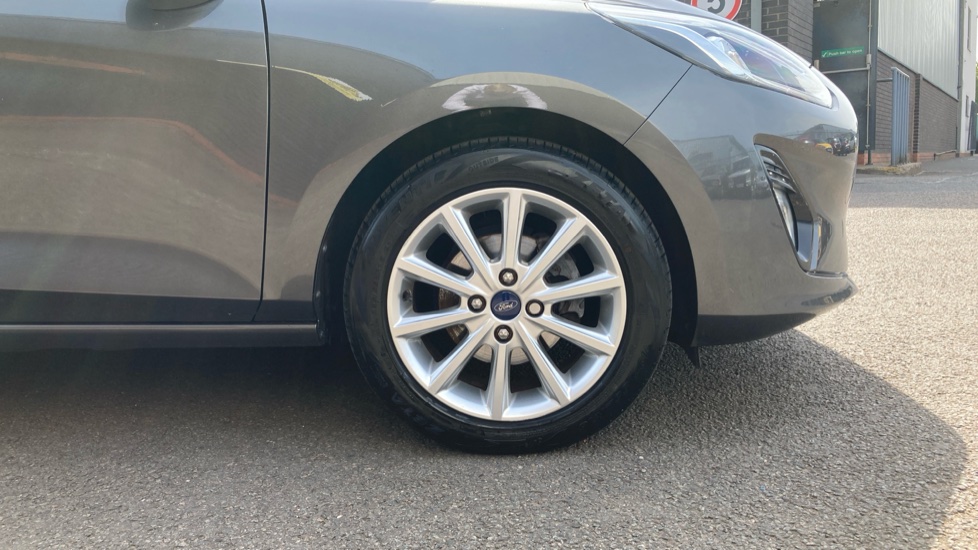 Ford Fiesta 1.0 EcoBoost Titanium 3dr Petrol Hatchback - Image 7