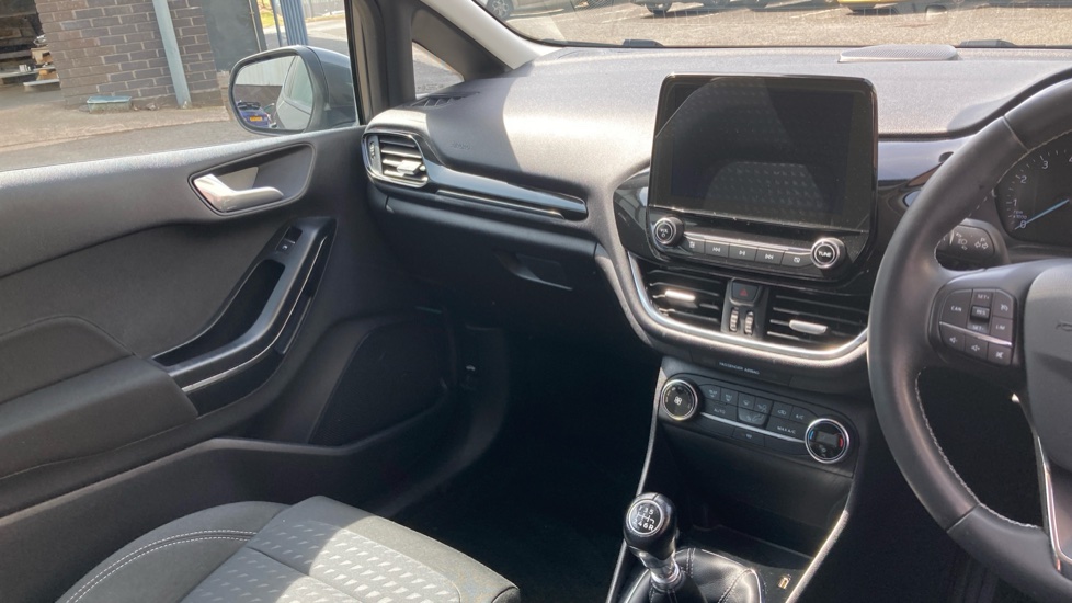 Ford Fiesta 1.0 EcoBoost Titanium 3dr Petrol Hatchback - Image 14
