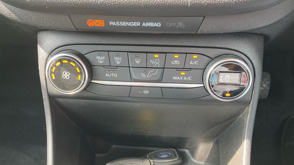 Ford Fiesta 1.0 EcoBoost Titanium 3dr Petrol Hatchback - Image 49