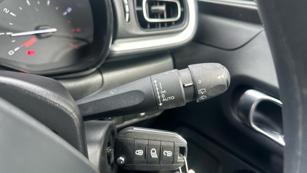 Citroen C3 1.2 PureTech C-Series Edition 5dr Petrol Hatchback - Image 27