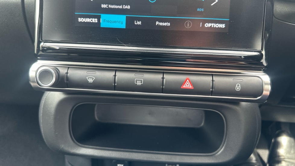 Citroen C3 1.2 PureTech C-Series Edition 5dr Petrol Hatchback - Image 32