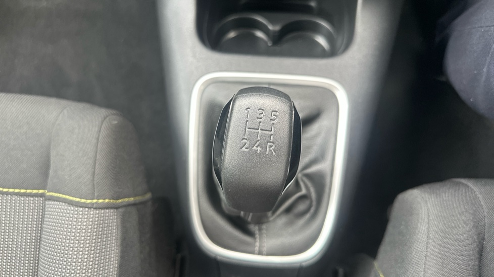 Citroen C3 1.2 PureTech C-Series Edition 5dr Petrol Hatchback - Image 34