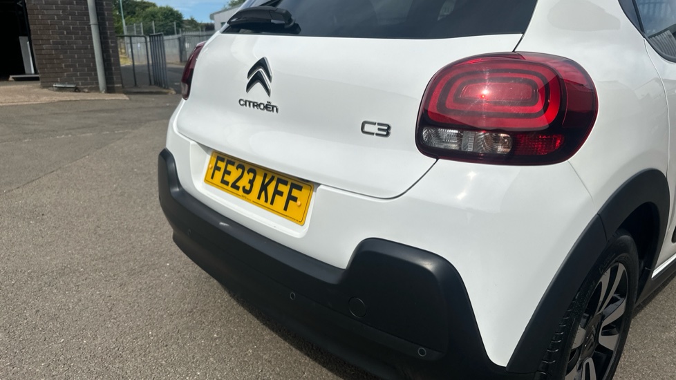 Citroen C3 1.2 PureTech C-Series Edition 5dr Petrol Hatchback - Image 37
