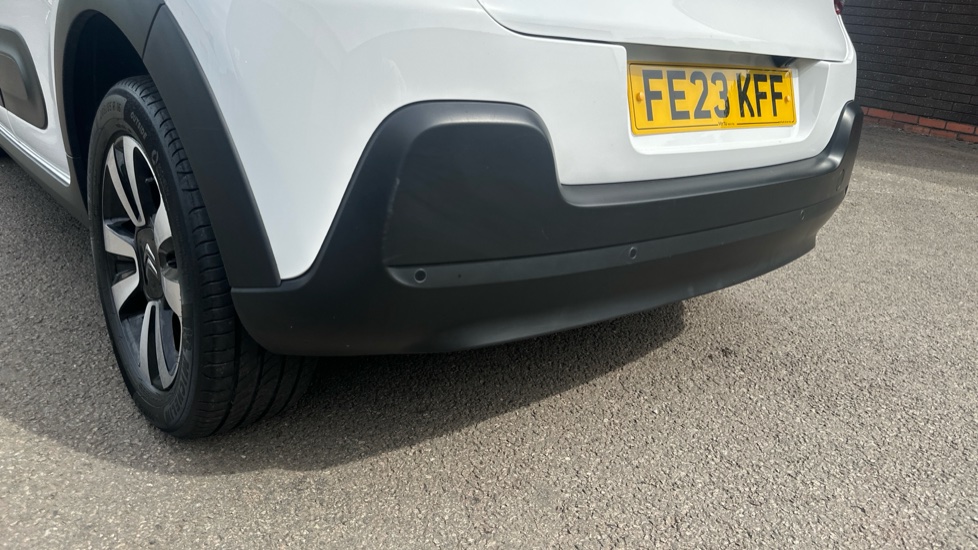 Citroen C3 1.2 PureTech C-Series Edition 5dr Petrol Hatchback - Image 39
