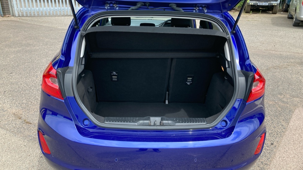 Ford Fiesta 1.5 TDCi Zetec 5dr Diesel Hatchback - Image 4
