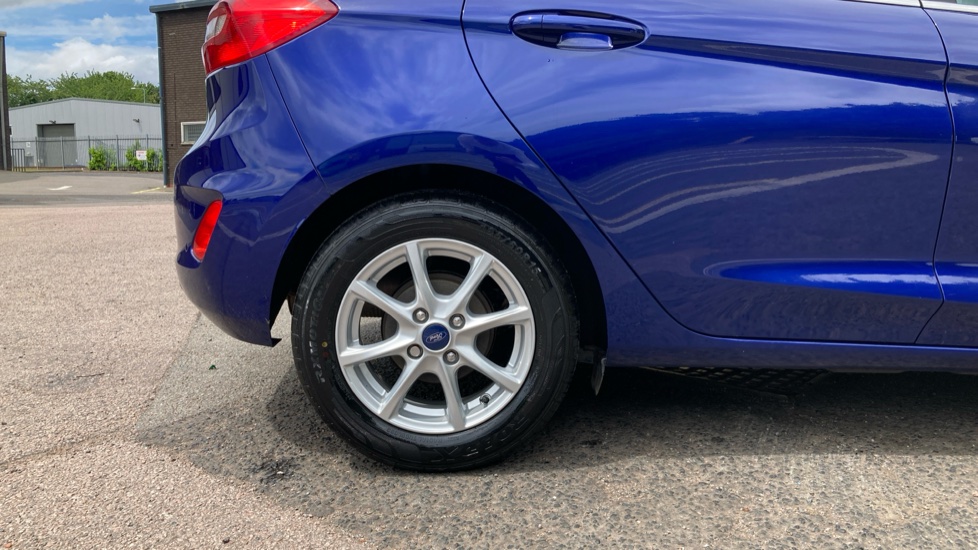 Ford Fiesta 1.5 TDCi Zetec 5dr Diesel Hatchback - Image 7