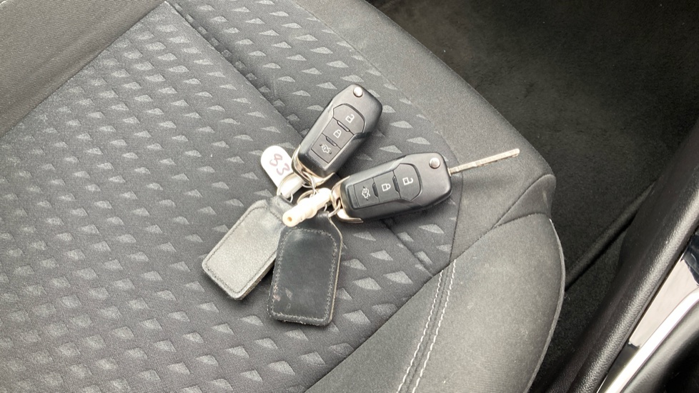 Ford Fiesta 1.5 TDCi Zetec 5dr Diesel Hatchback - Image 20