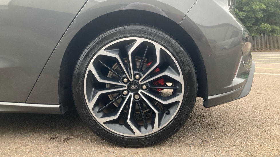 Ford Focus 1.0 EcoBoost 125 ST-Line X 5dr Petrol Hatchback - Image 7