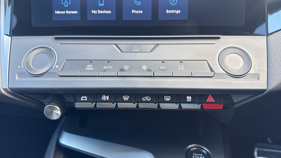 Peugeot 308 1.2 Hybrid 136 Allure 5dr e-DSC6 Petrol Hatchback - Image 36