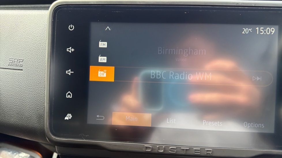 Dacia Duster 1.3 TCe 150 Prestige 5dr EDC Petrol Estate - Image 29