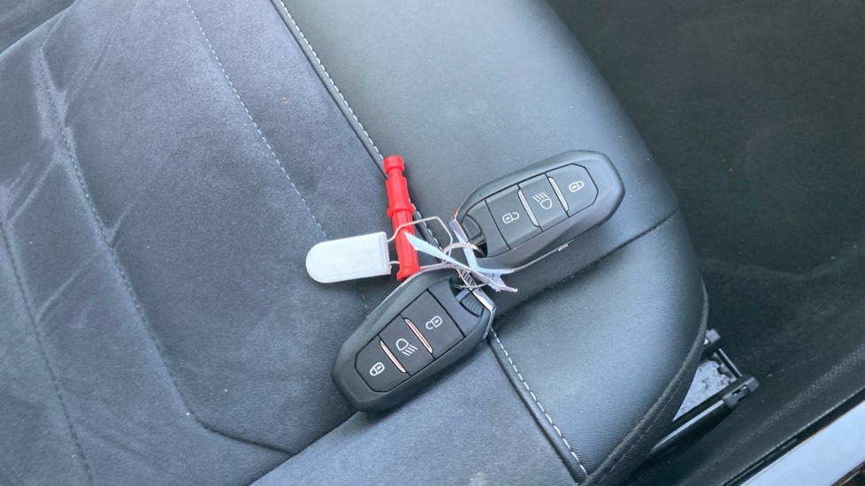 Citroen C4 1.2 PureTech [130] Max 5dr Auto Petrol Hatchback - Image 20
