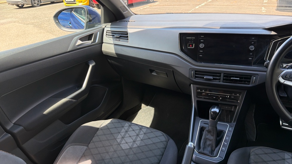 Volkswagen Taigo 1.0 TSI 110 R-Line 5dr DSG Petrol Hatchback - Image 14