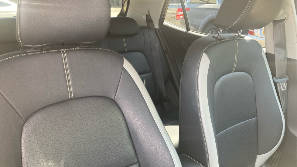 Kia Picanto 1.0 X-Line S 5dr Auto Petrol Hatchback - Image 36
