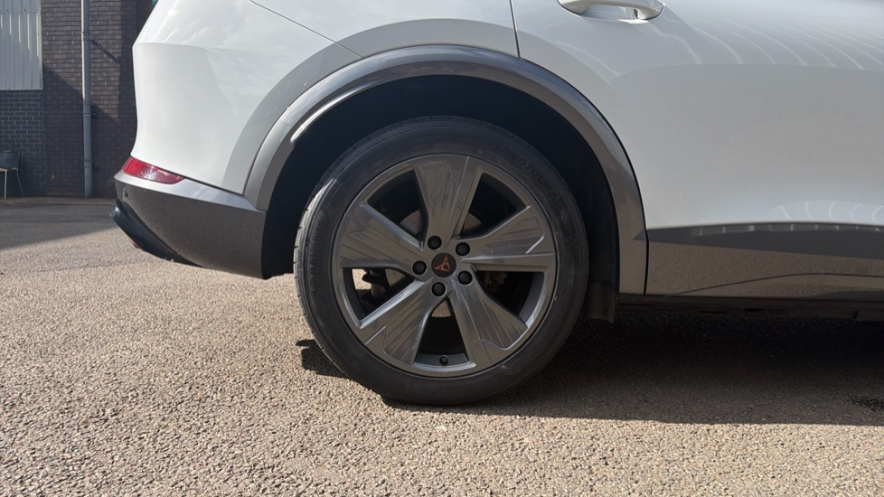 CUPRA Formentor 1.4 eHybrid 204 V1 5dr DSG Estate - Image 7