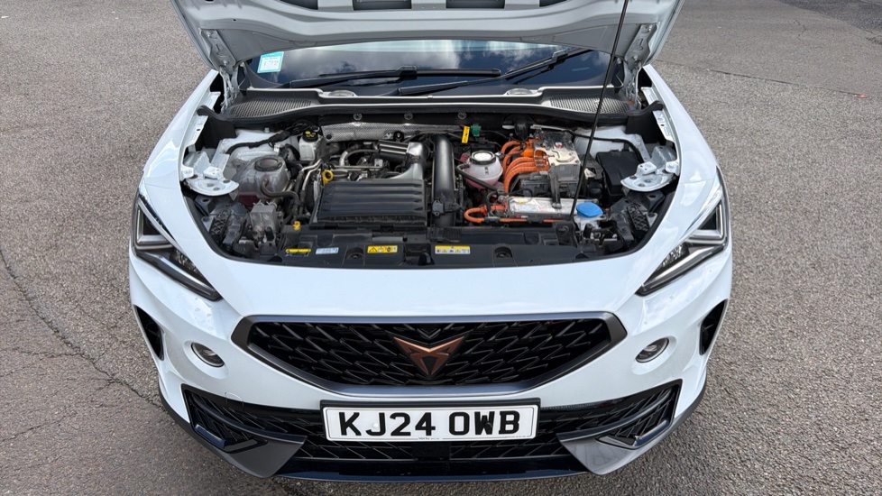 CUPRA Formentor 1.4 eHybrid 204 V1 5dr DSG Estate - Image 8