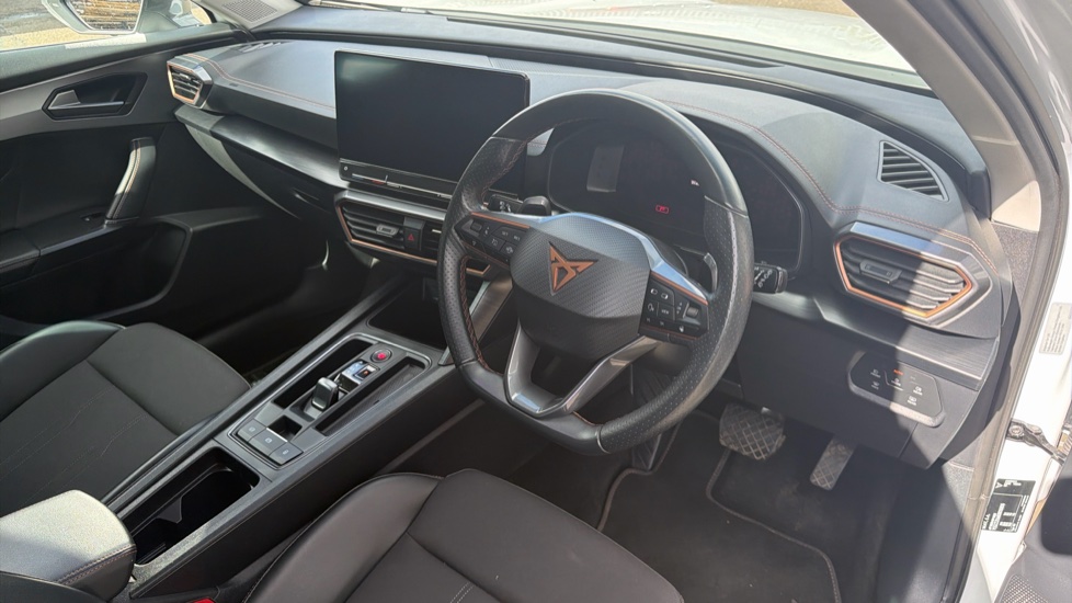 CUPRA Formentor 1.4 eHybrid 204 V1 5dr DSG Estate - Image 11