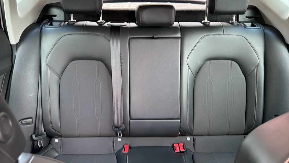 CUPRA Formentor 1.4 eHybrid 204 V1 5dr DSG Estate - Image 15