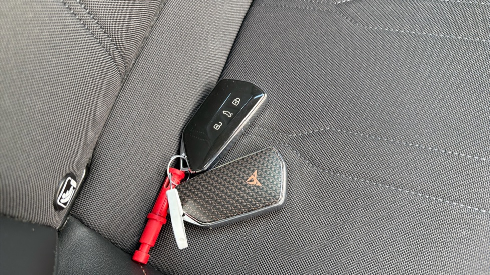 CUPRA Formentor 1.4 eHybrid 204 V1 5dr DSG Estate - Image 20
