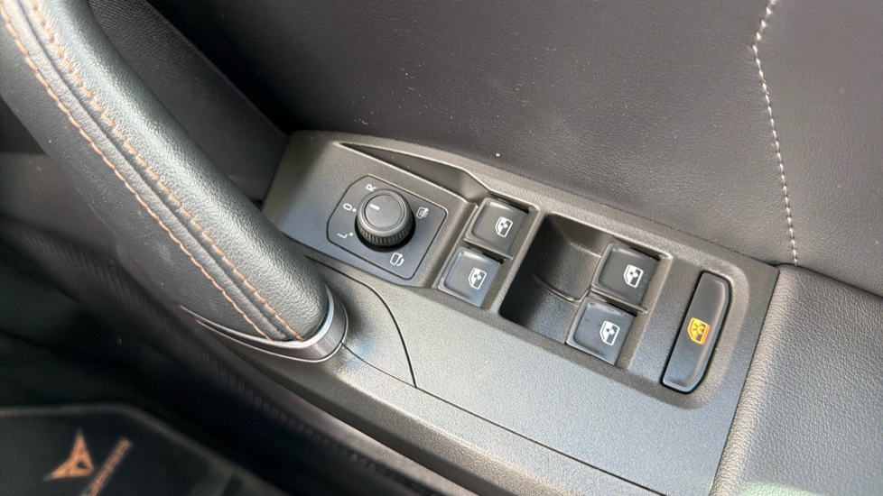 CUPRA Formentor 1.4 eHybrid 204 V1 5dr DSG Estate - Image 21