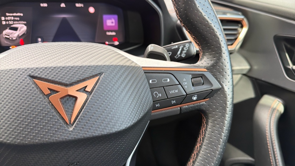 CUPRA Formentor 1.4 eHybrid 204 V1 5dr DSG Estate - Image 23