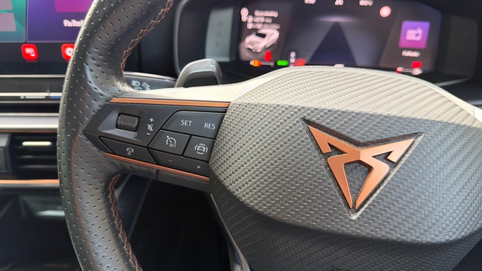 CUPRA Formentor 1.4 eHybrid 204 V1 5dr DSG Estate - Image 24