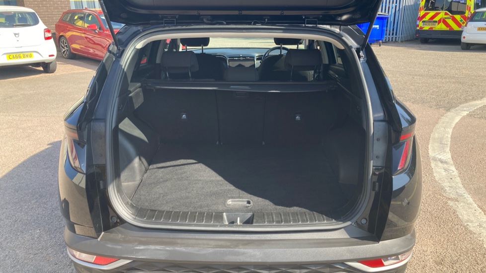 Hyundai TUCSON 1.6 TGDi SE Connect 5dr 2WD Petrol Estate - Image 4