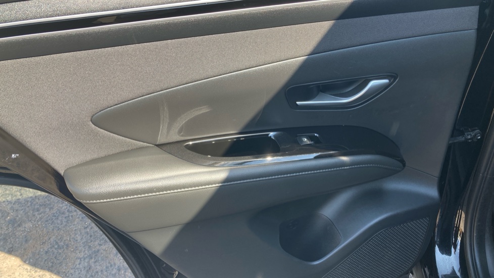 Hyundai TUCSON 1.6 TGDi SE Connect 5dr 2WD Petrol Estate - Image 22