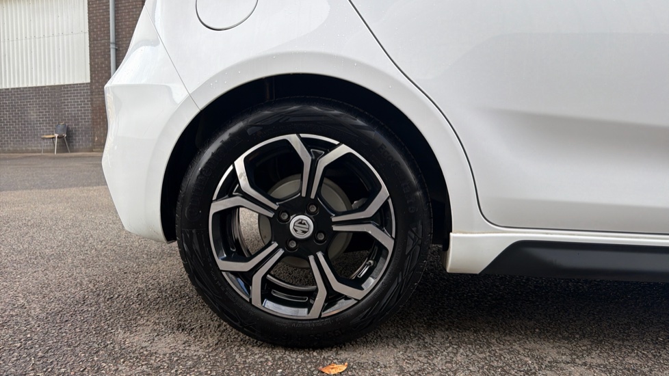 MG MG3 1.5 VTi-TECH Exclusive 5dr [Navigation] Petrol Hatchback - Image 7