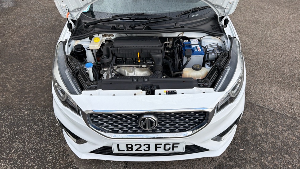 MG MG3 1.5 VTi-TECH Exclusive 5dr [Navigation] Petrol Hatchback - Image 8
