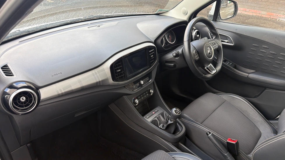 MG MG3 1.5 VTi-TECH Exclusive 5dr [Navigation] Petrol Hatchback - Image 9