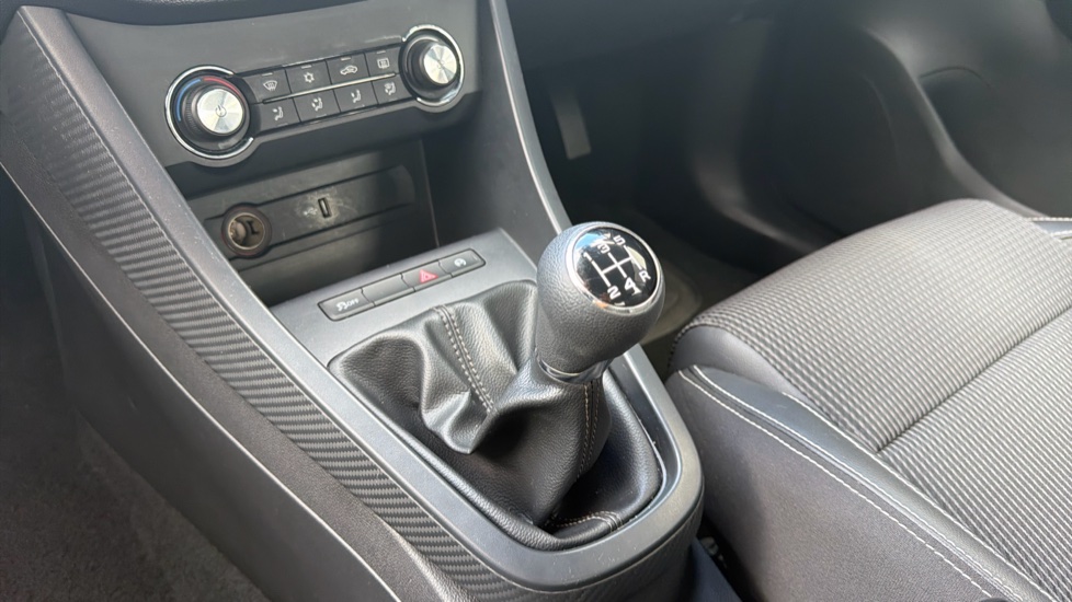 MG MG3 1.5 VTi-TECH Exclusive 5dr [Navigation] Petrol Hatchback - Image 13