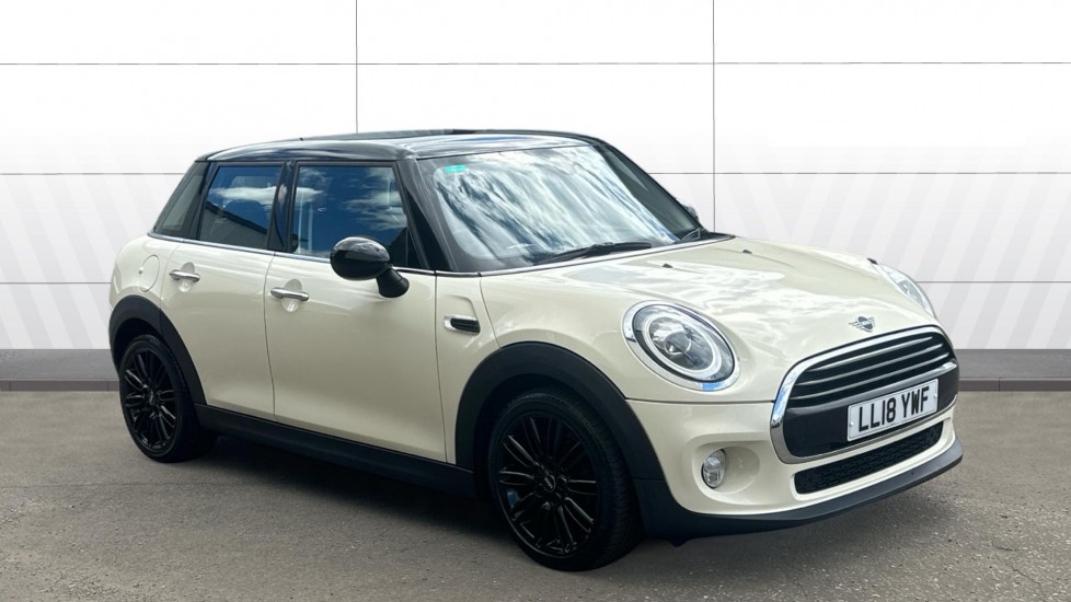 MINI Hatchback 1.5 Cooper II 5dr Petrol Hatchback - Image 1