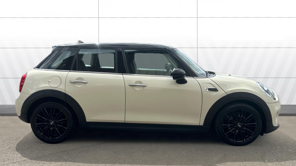 MINI Hatchback 1.5 Cooper II 5dr Petrol Hatchback - Image 5