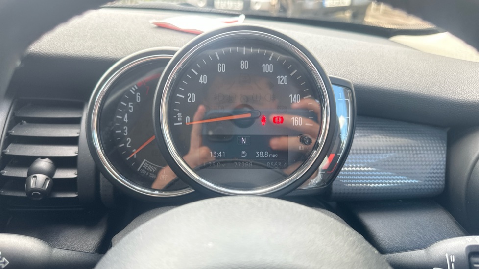 MINI Hatchback 1.5 Cooper II 5dr Petrol Hatchback - Image 18