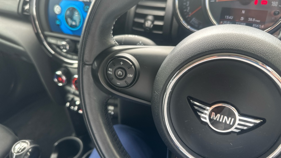 MINI Hatchback 1.5 Cooper II 5dr Petrol Hatchback - Image 25