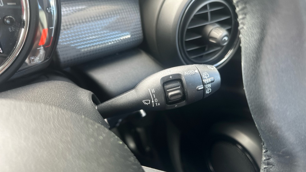 MINI Hatchback 1.5 Cooper II 5dr Petrol Hatchback - Image 26
